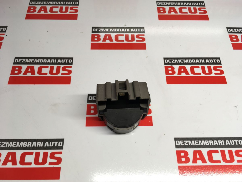 Cupla contact Ford Focus 2 cod: aa6t 11572 aa