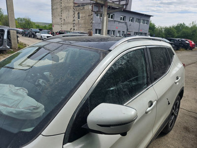 Cupola Cu Panorama Nissan Qashqai 2017