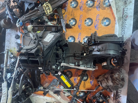 Cutie climatizatoare Skoda Octavia 2 volan stanga