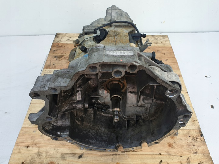 Cutie de viteze Audi A4, 2.0 Benzina,cod: FXR, 130Cp, ALT, 2001-2006 5 trepte manuala, piesa echipare OEM
