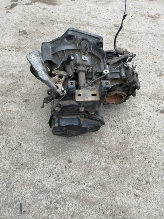Cutie de viteze - Manuală - Volkswagen Polo 4 generation [2001 - 2005] Hatchback 5-doors 1.4 TDI MT (75 hp)