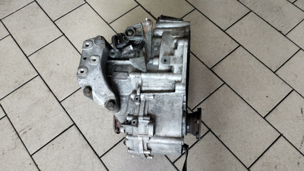 Cutie de viteze manuala 6 trepte Skoda Octavia 2.0 TDI cod: KDN