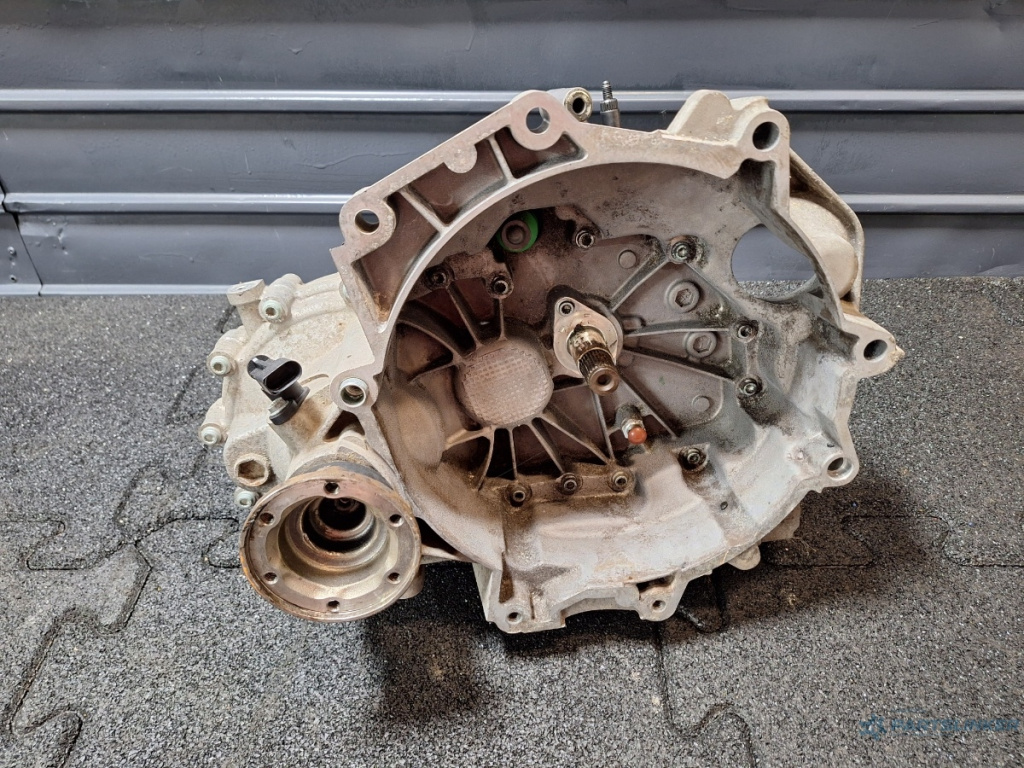 Cutie de viteze SKODA FABIA Combi (6Y5) [ 2000 - 2007 ] 1.2 (AZQ, BME) 47KW|64HP OEM GSB