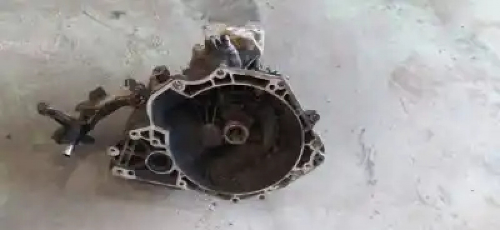 Cutie manuala 5+1,cod 90400209 Opel Astra G an 2002 cod piesa 90400209 CFN191