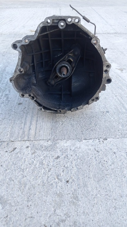 Cutie manuala de viteze Audi A4 B7 2.0 tdi BPW 01X301211