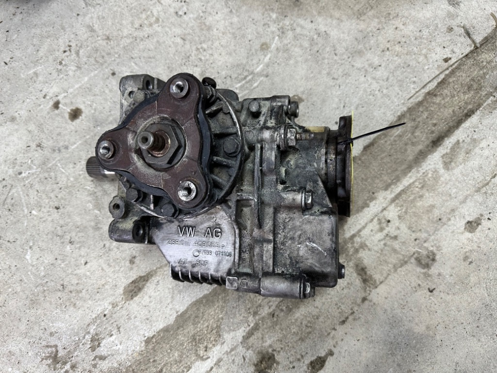 Cutie transfer, grup diferential fata, AUDI ,VW ,SEAT, SKODA an 2008 - 2013 cod 0AV409053P