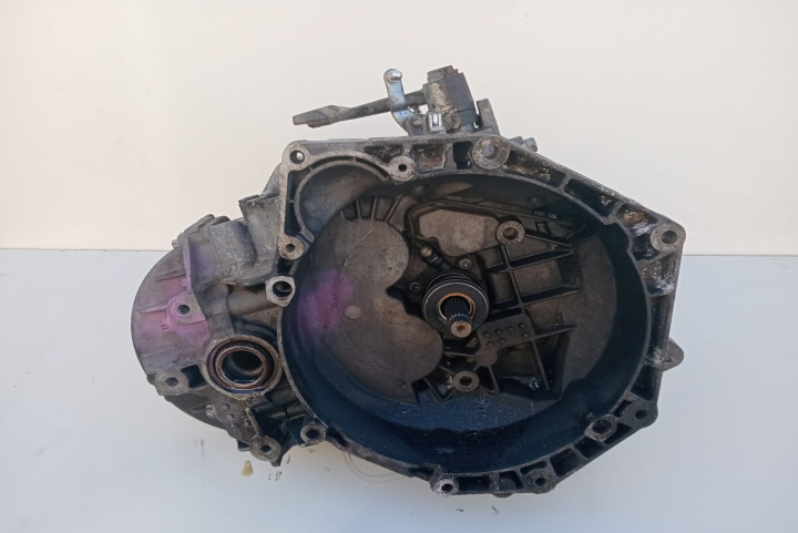 Cutie viteza 6+1 1.9 / 2.0 CDTI 55192042 Opel Vectra C [facelift] [2005 - 2009]