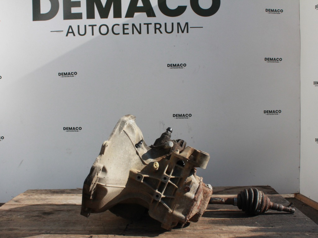 Cutie viteza manuala Opel Meriva,Astra H.Corsa D,Zafira B.Cod cutie 55355489 649354685.1.6-1.4Benzina.