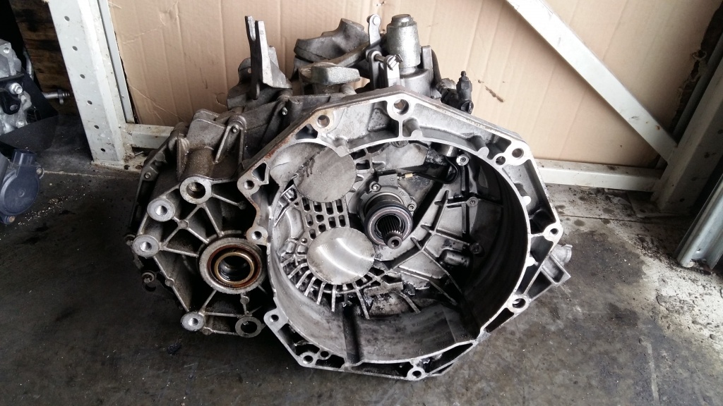 Cutie viteze 2.0 d chevroelt cruze j300 captiva opel antara 55567634 r--110498537p