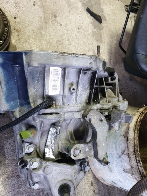 Cutie Viteze 6 Trepte Renault 1.5 dci 10