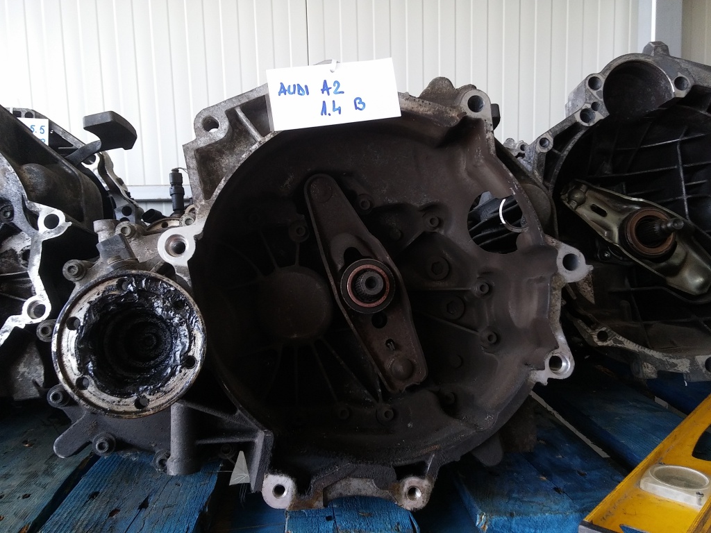 Cutie viteze Audi A2 1.4 benzina