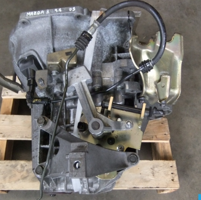 Cutie viteze manuala 5+1 Ford Focus 2 1.6 TDCI die