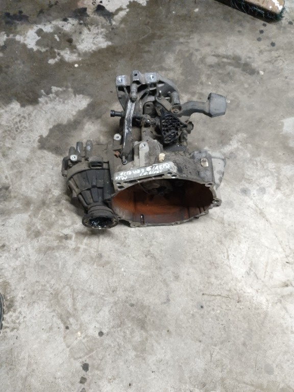 Cutie Viteze Manuala 6 Trepte cu Start-Stop 02S300048A PTW Skoda Octavia 3 1.6 Tdi CRKB 110 Cai