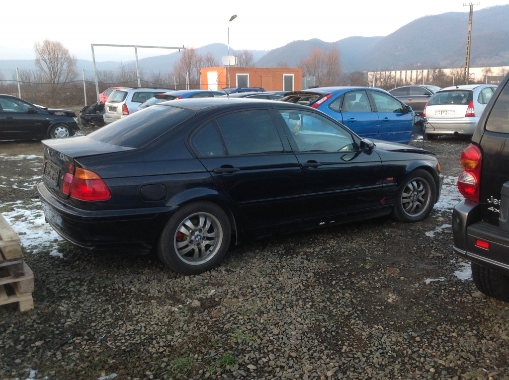 Cutie viteze manuala BMW E46 2000 BERLIN