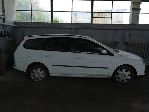 Cutie viteze manuala Ford Focus 2006 BREAK 1.6 TDCI