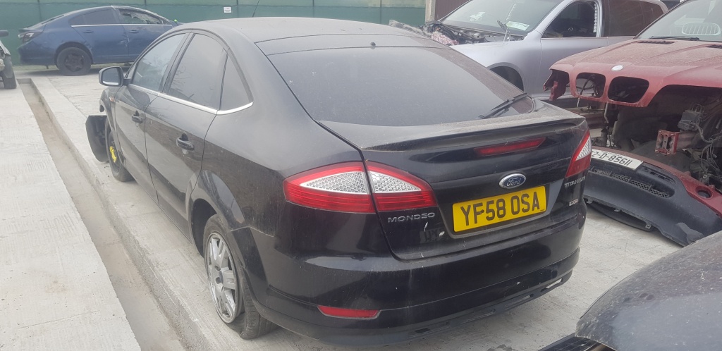 Cutie viteze manuala Ford Mondeo 2009 Hatchback 1.8 tdci