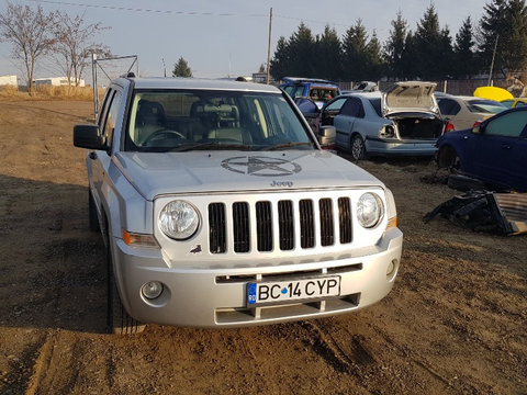 Cutie viteze manuala Jeep Patriot 2008 SUV 2.0 crd