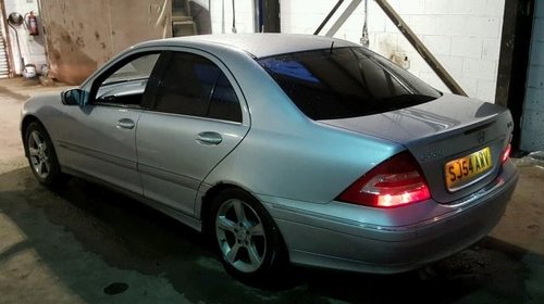 Cutie viteze manuala Mercedes C-CLASS W2