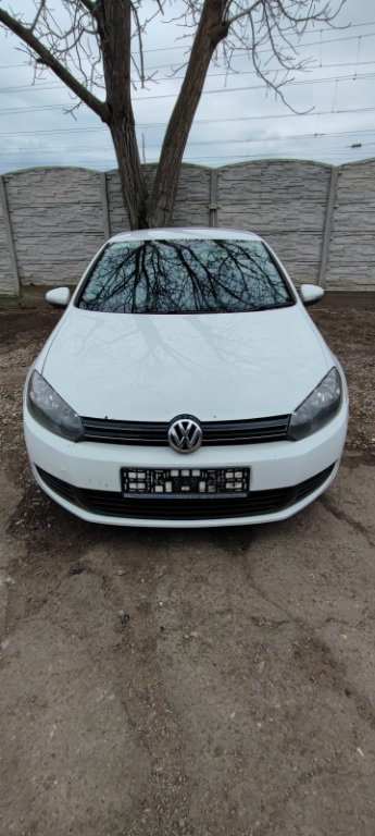 Cutie viteze manuala Volkswagen Golf 6 2010 hatchb