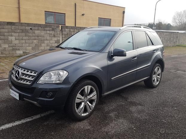 Cutie viteze Mercedes Ml 3.5 cdi euro 5 2010