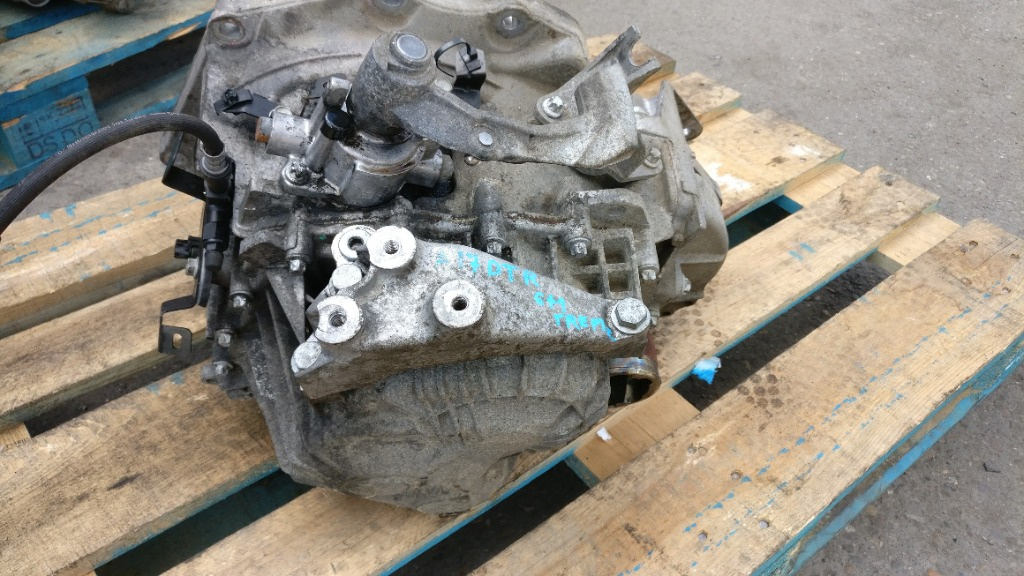 Cutie viteze Opel Astra H Corsa D Z17DTR