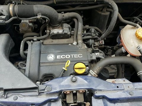 CUTIE VITEZE Opel Corsa C 1.0 Benzina cod motor Z10XEP 44kw 60 CP