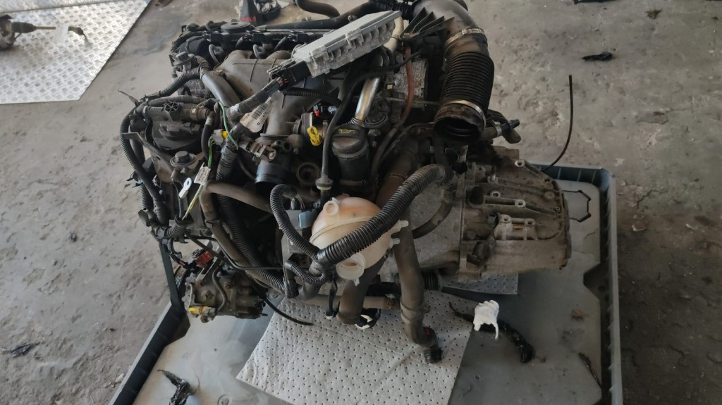 Cutie viteze Peugeot Expert 2.0 HDI 120 