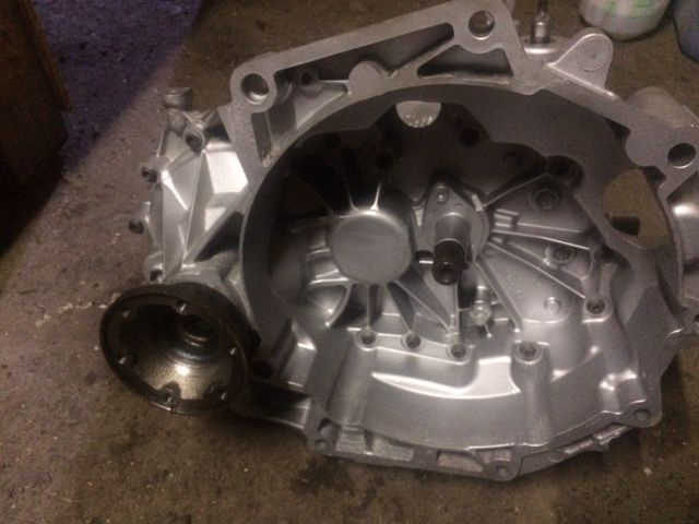 Cutie viteze vw golf 5 2.0 sdi