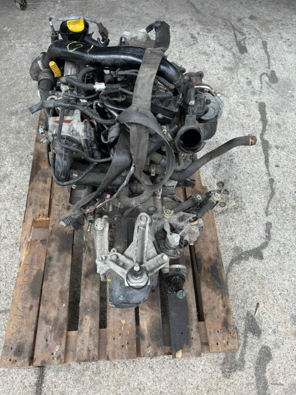 D4F motor cu turbina 1.2 TCE an fab 2007-2015 cod motor complet Renault Clio 3 74kw 101 cp D4F