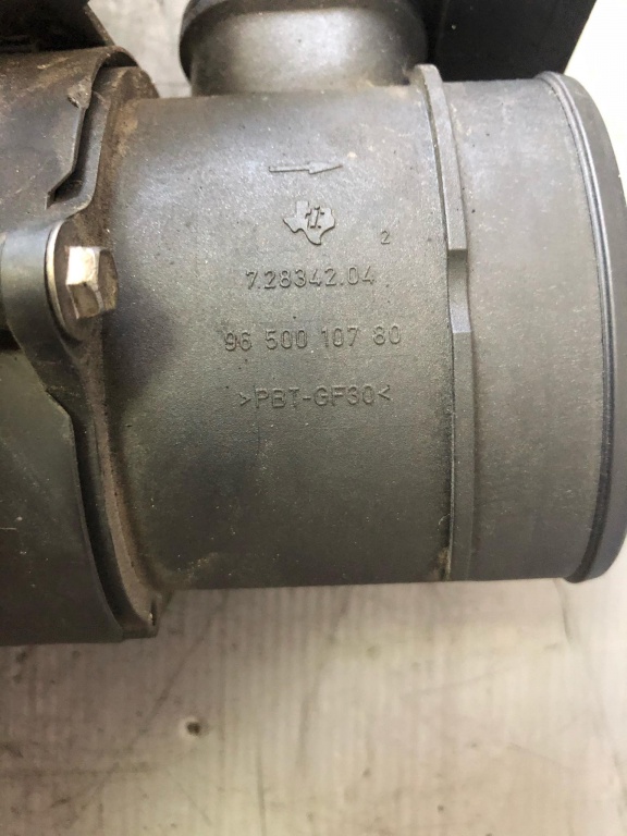 Debitmetru aer 1.6 hdi peugeot 207 9650010780