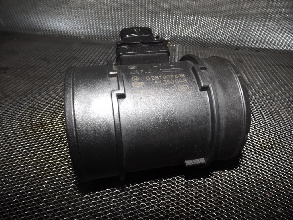 DEBITMETRU AER 55350048 Opel ASTRA H hat