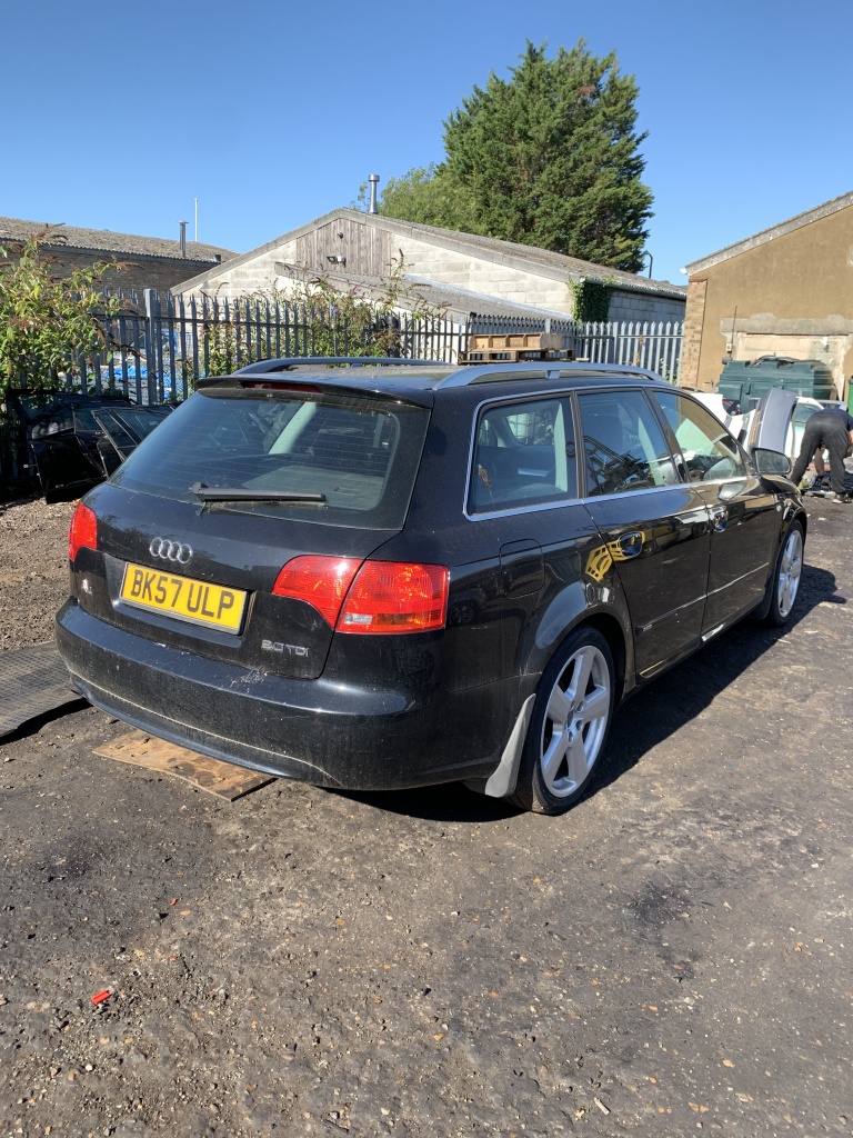 Debitmetru aer Audi A4 B7 2007 Combi S-L