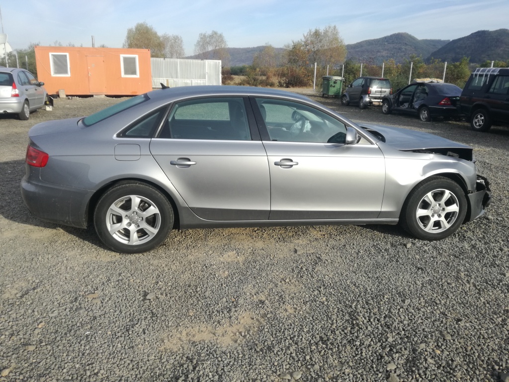 Debitmetru aer Audi A4 B8 2010 BERLINA 2