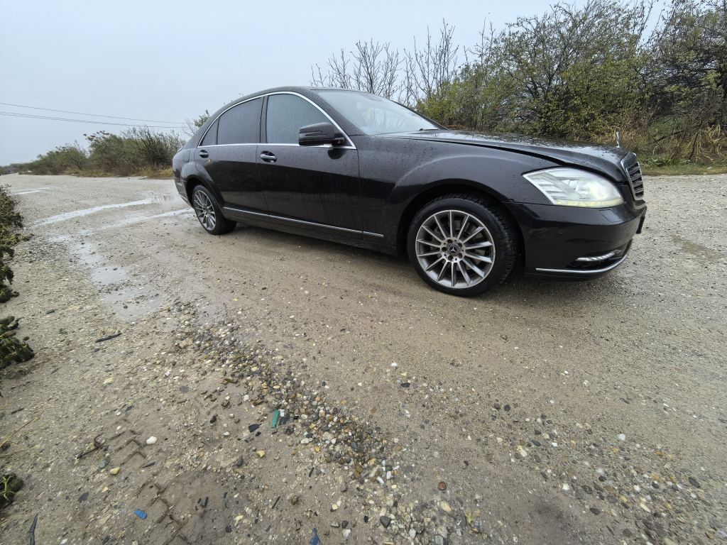 Debitmetru aer Mercedes S-Class W221 201