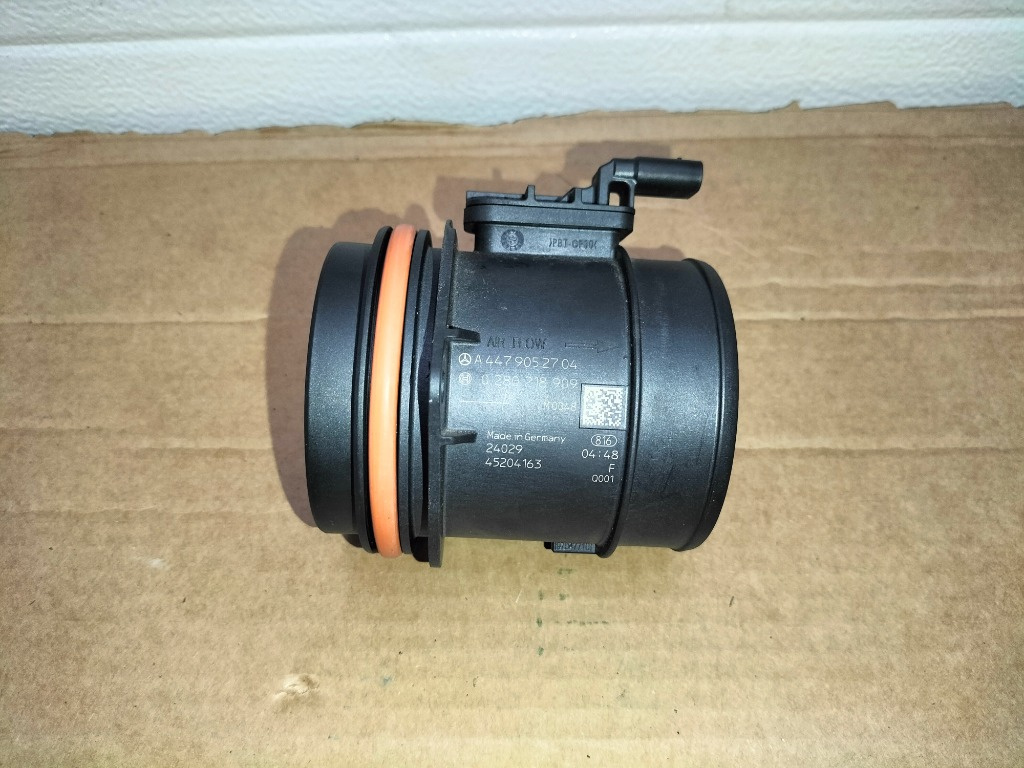Debitmetru aer Mercedes Sprinter W907, W910, 2018 +, cod: A4479052704, 0280218909