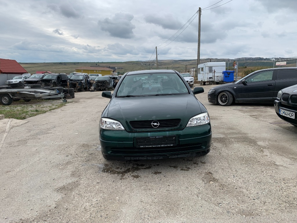 Debitmetru aer Opel Astra G 2001 cupe 1,7dti