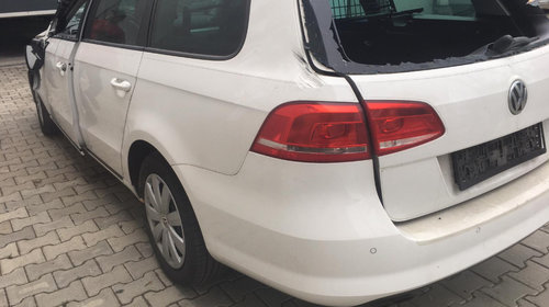 Debitmetru aer Volkswagen Passat B7 2012