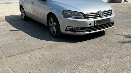 Debitmetru aer Volkswagen Passat B7 2012