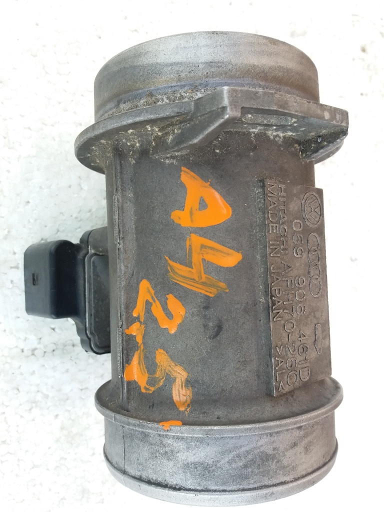 Debitmetru aer VW AUDI SKODA 2.5 tdi cod 059906461D