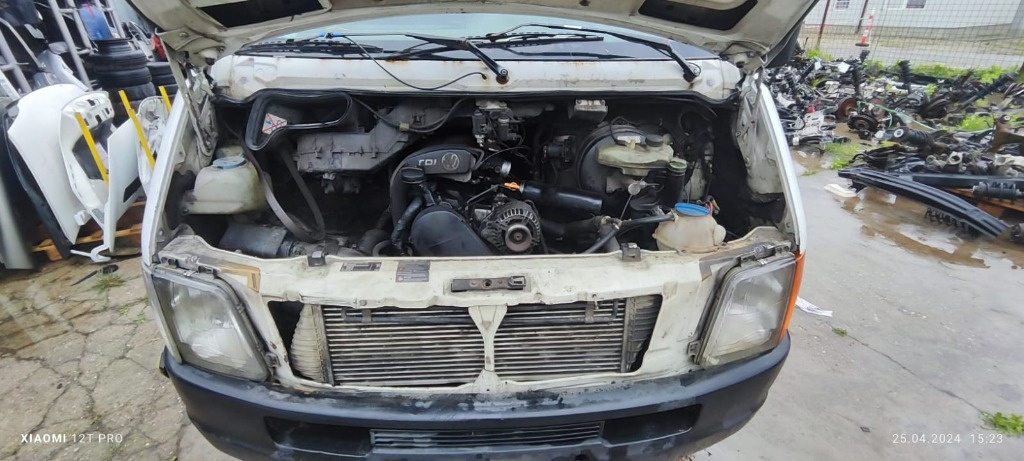 Debitmetru Vw LT 35 2.5 TDI cod motor AVR / ANJ transmisie manuala 5+1, punte simpla,an 2004