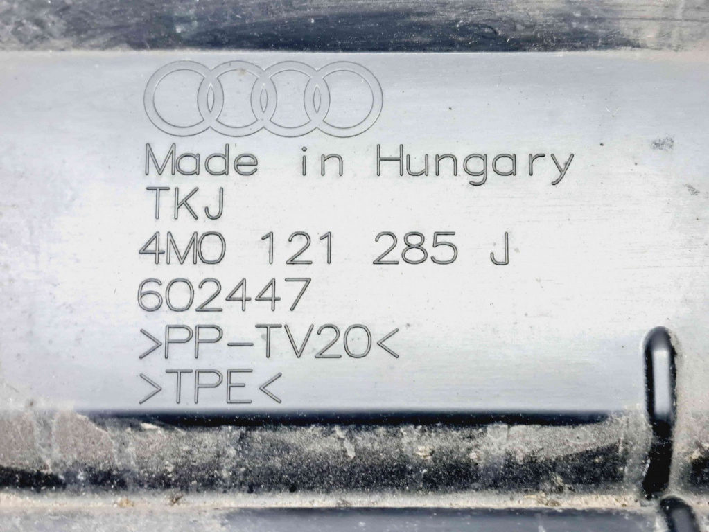 Deflector aer Audi Q7 (4MB) [ Fabr 2015-prezent] 4M0121285J 3.0 TDI CRTC 200KW / 272CP