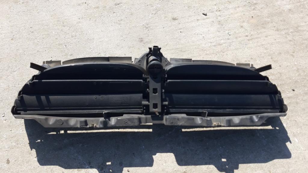 Deflector aer cu clapete BMW E60