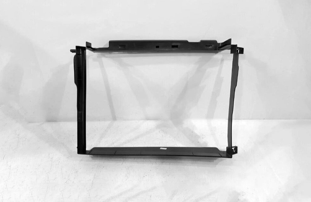 Deflector aer radiator Dacia Sandero 2 2013-2020 NOU 215590775R
