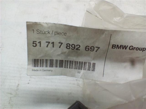 Deflector stanga roata spate Bmw Seria 3 E90 / E91 M-pack An 2009-2012 cod 51717892697