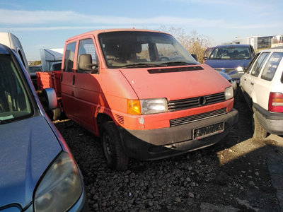 Dezmembrăm Volkswagen T4 Doka, motor 1.9 D