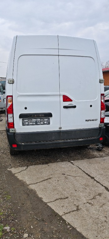 Dezmembrări dezmembrez piese Renault master 2022 m9t
