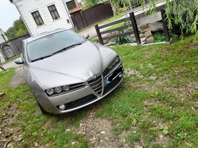 Dezmembram Alfa Romeo 159 2007 2.4 Diesel JTD Cod 