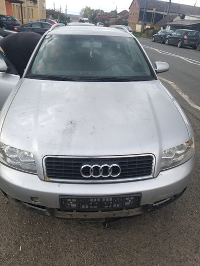 Dezmembram Audi A4 8E din 2004, 1.9 TDI, 74KW, 101