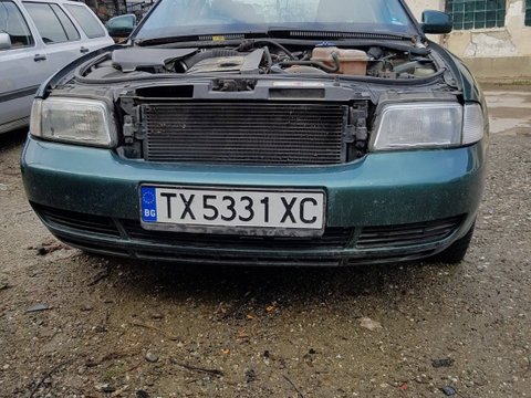 DEZMEMBRAM AUDI A4 B5 1997 1.8 BENZINA CARSERO SECOND HAND BACAU