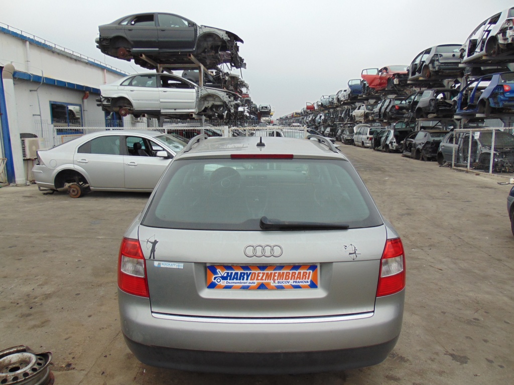 Dezmembram Audi A4 B6 , 1.9 TDI , tip mo